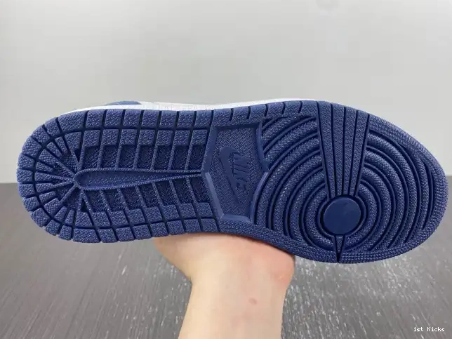 1st Kicks 1 Low Navy SB CJ7891-400 Jordan Midnight 0602
